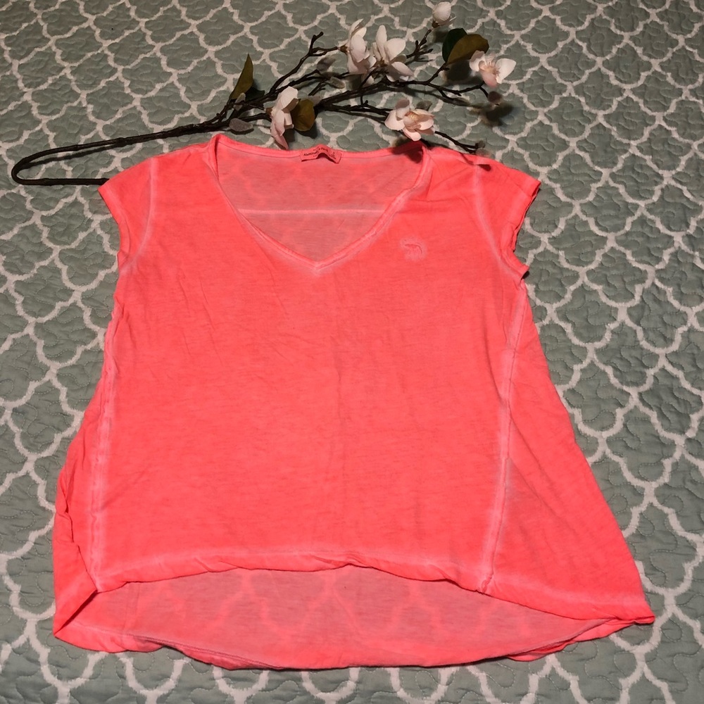 Abercrombie & Fitch V-Neck